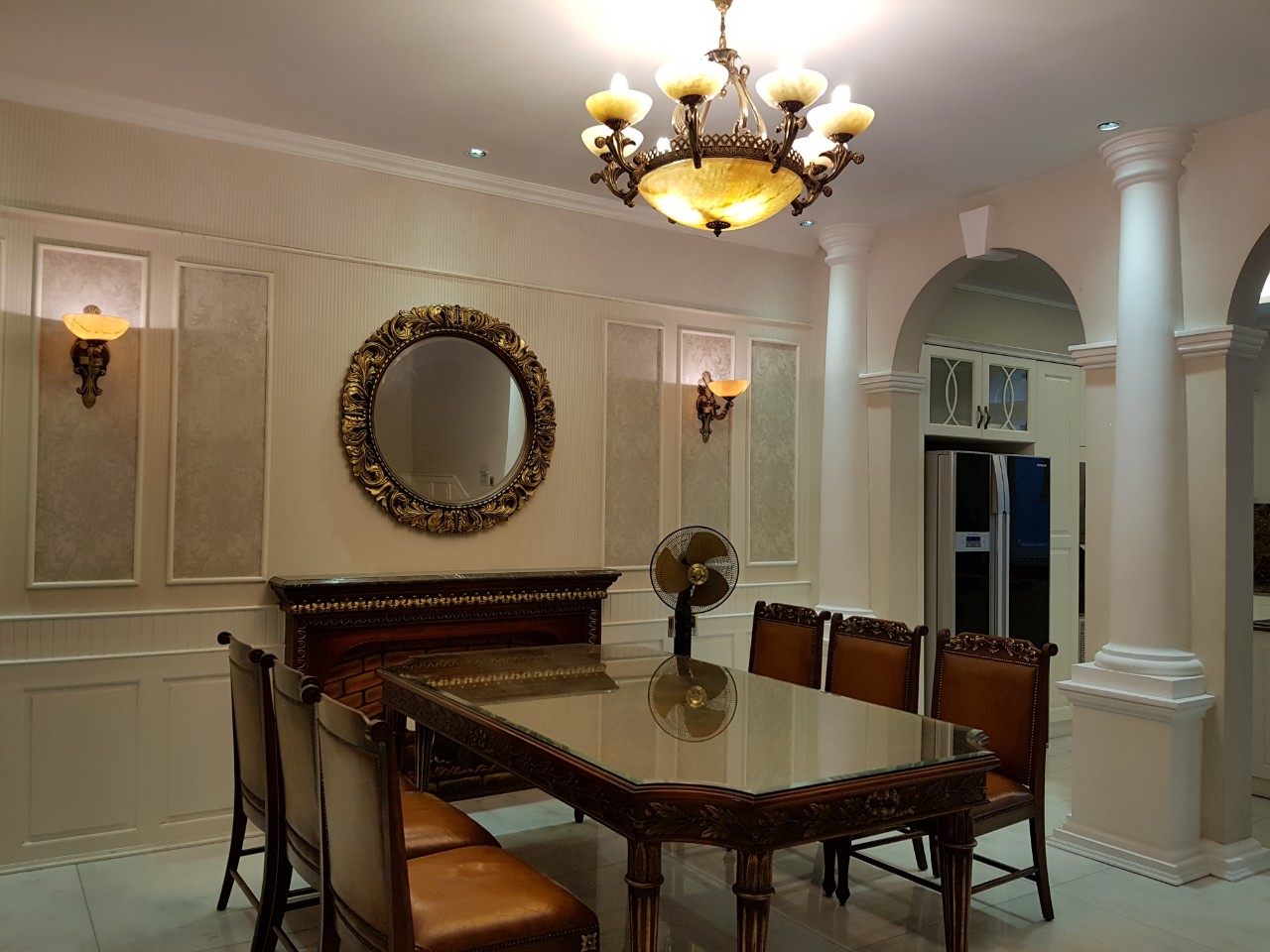 Hinh-Cho thuê biệt thự Saigon Pearl cao cấp nội thất dác vàng