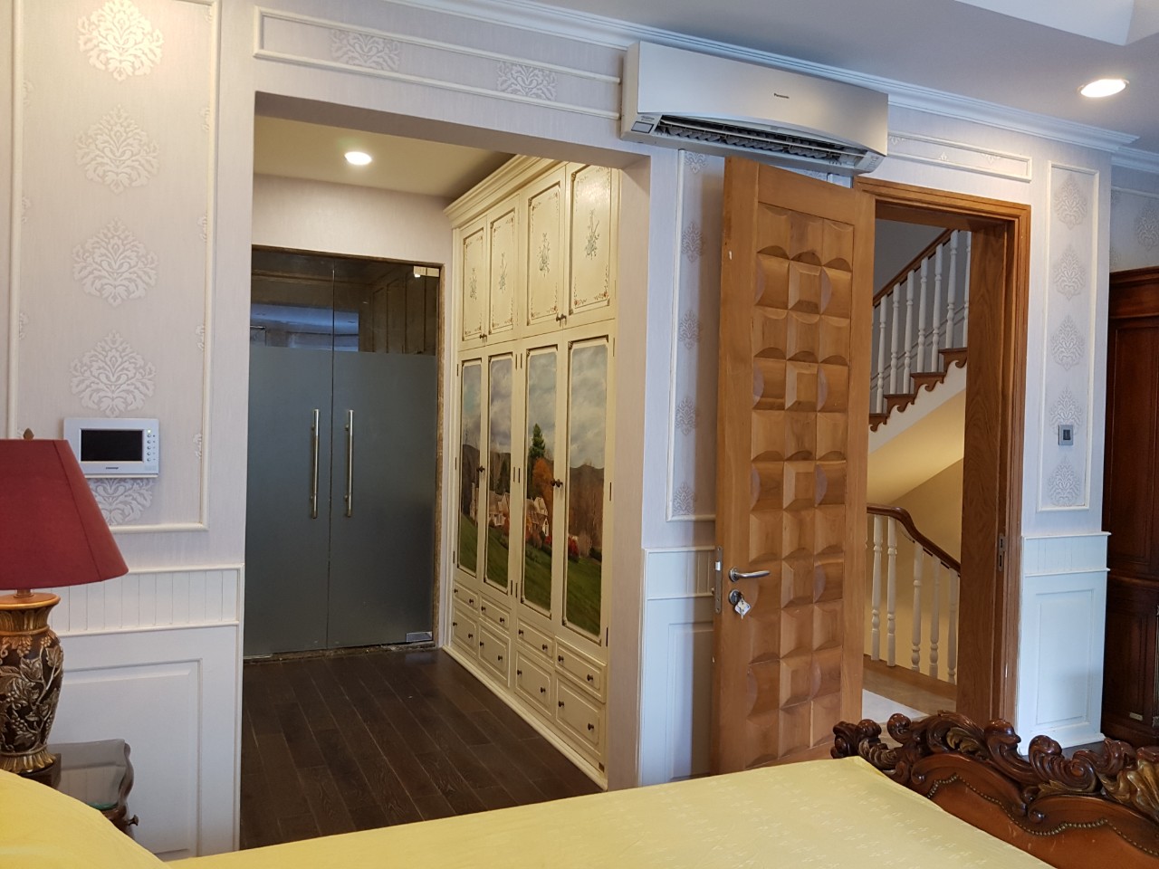 Hinh-Cho thuê biệt thự Saigon Pearl cao cấp nội thất dác vàng