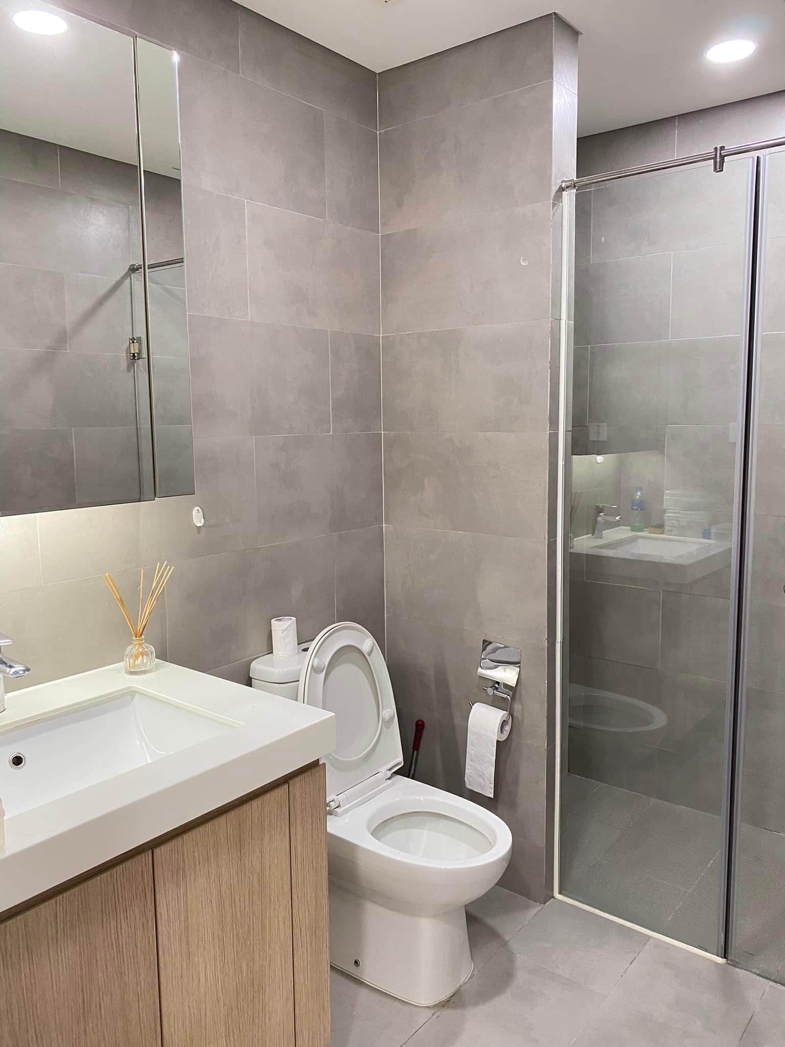 Hinh-Cho thuê căn hộ 3 phòng ngủ Estella Heights nhà trống