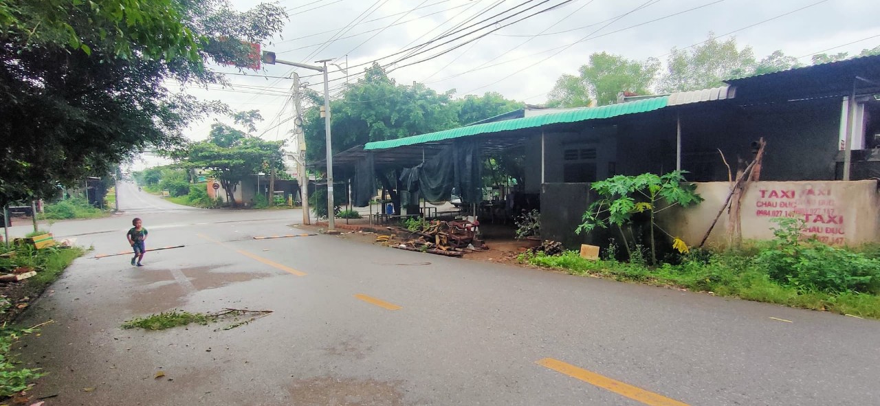Hinh-Đất kế ngã 4 Láng Lớn - Suối Nghê, Mỹ Xuân - Ngãi Giao
