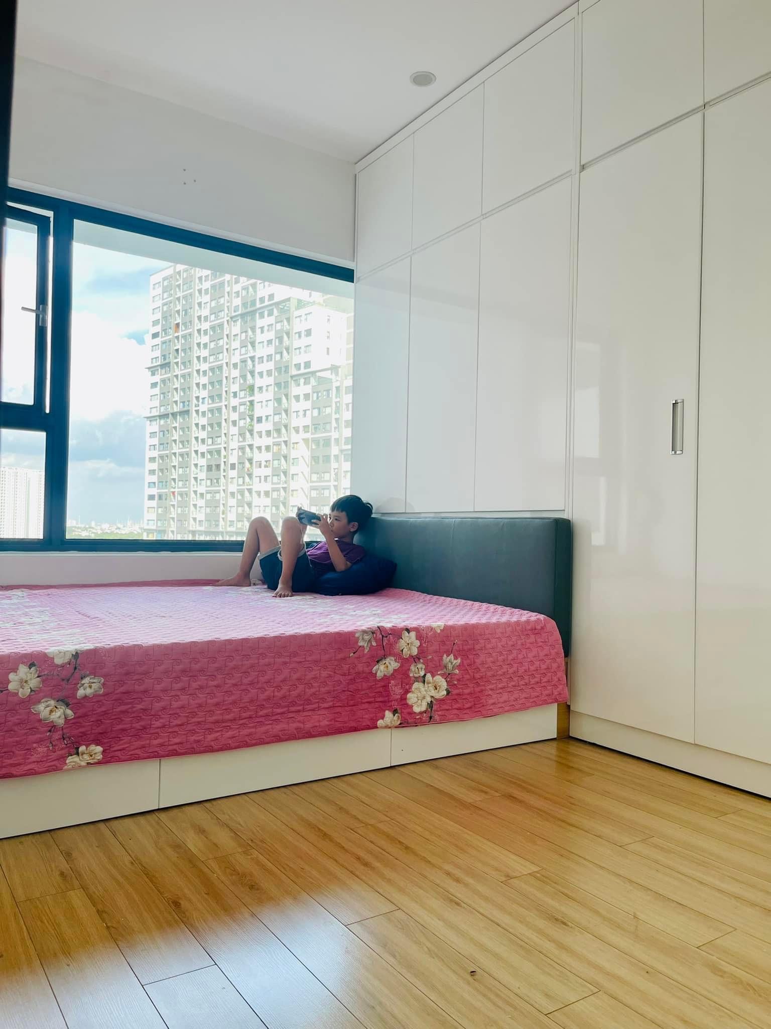 Hinh-Cần bán Căn Hộ New City Thủ Thiêm 3 phòng ngủ giá rẻ view nội khu