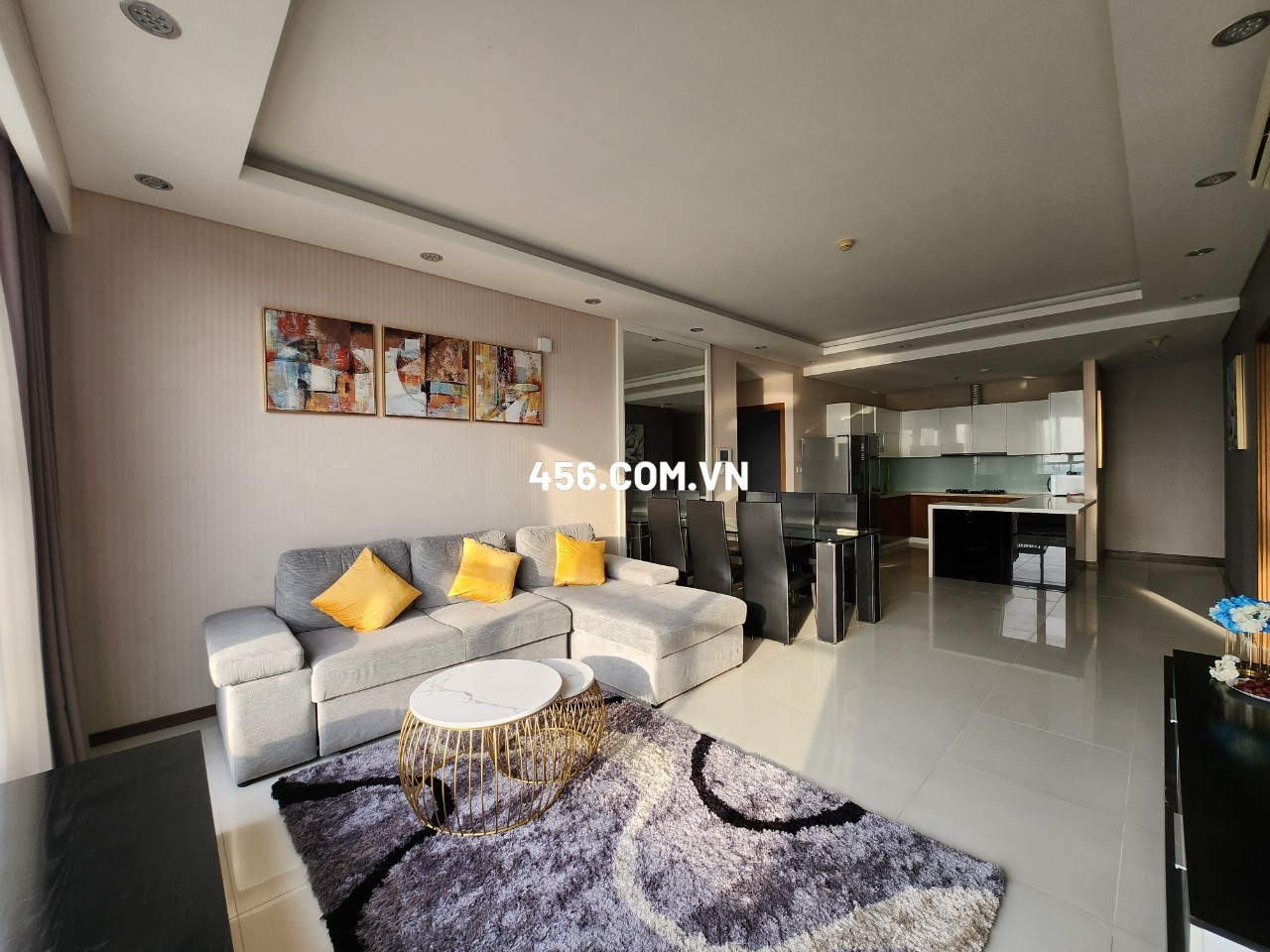 Hinh-Cho thuê căn hộ Thảo Điền Pearl 3 Phòng Ngủ View Landmark 81 và sông Saigon