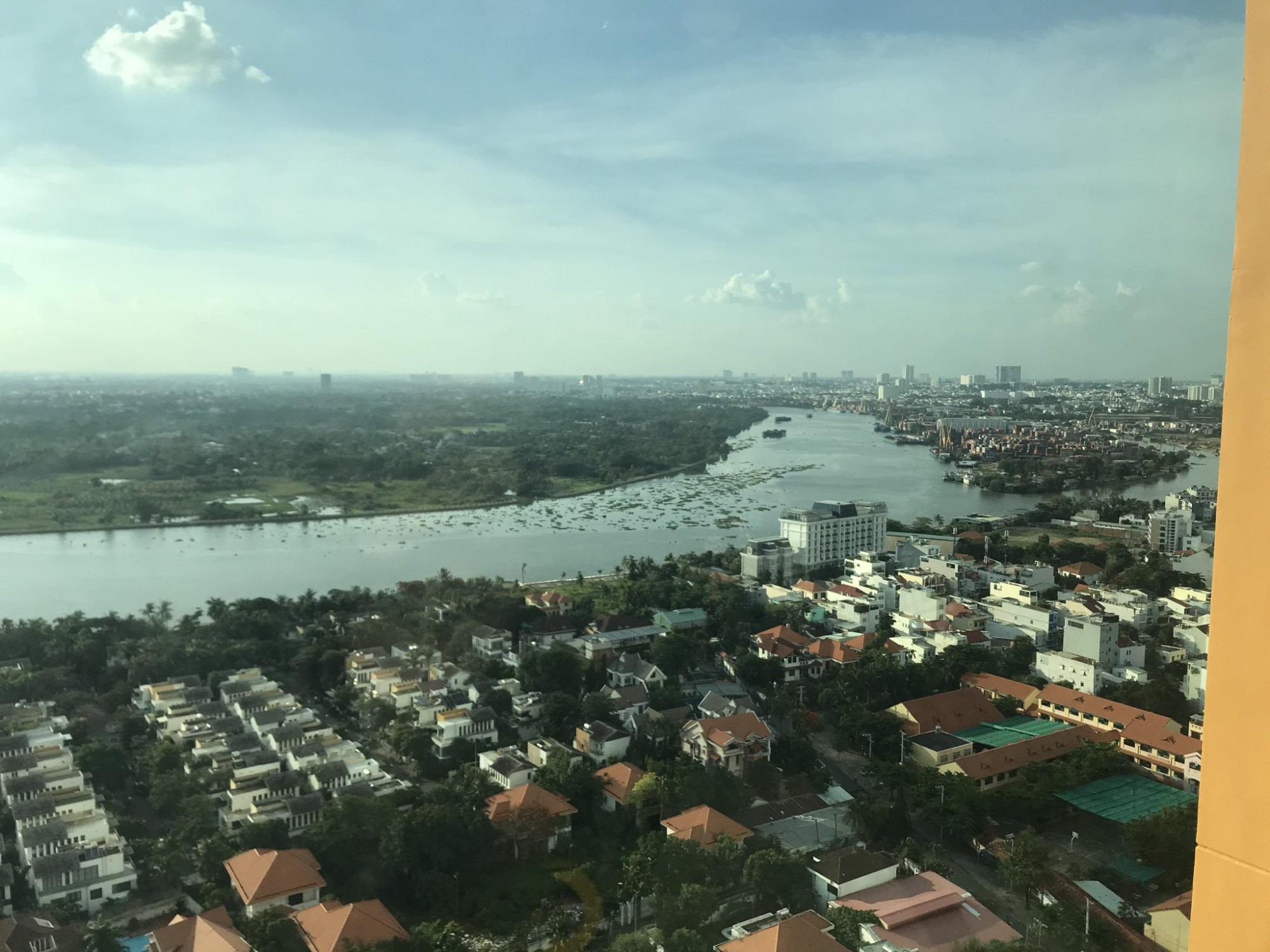 Hinh-Cho thuê căn hộ The Vista An phú 3 phòng ngủ view sông đẹp