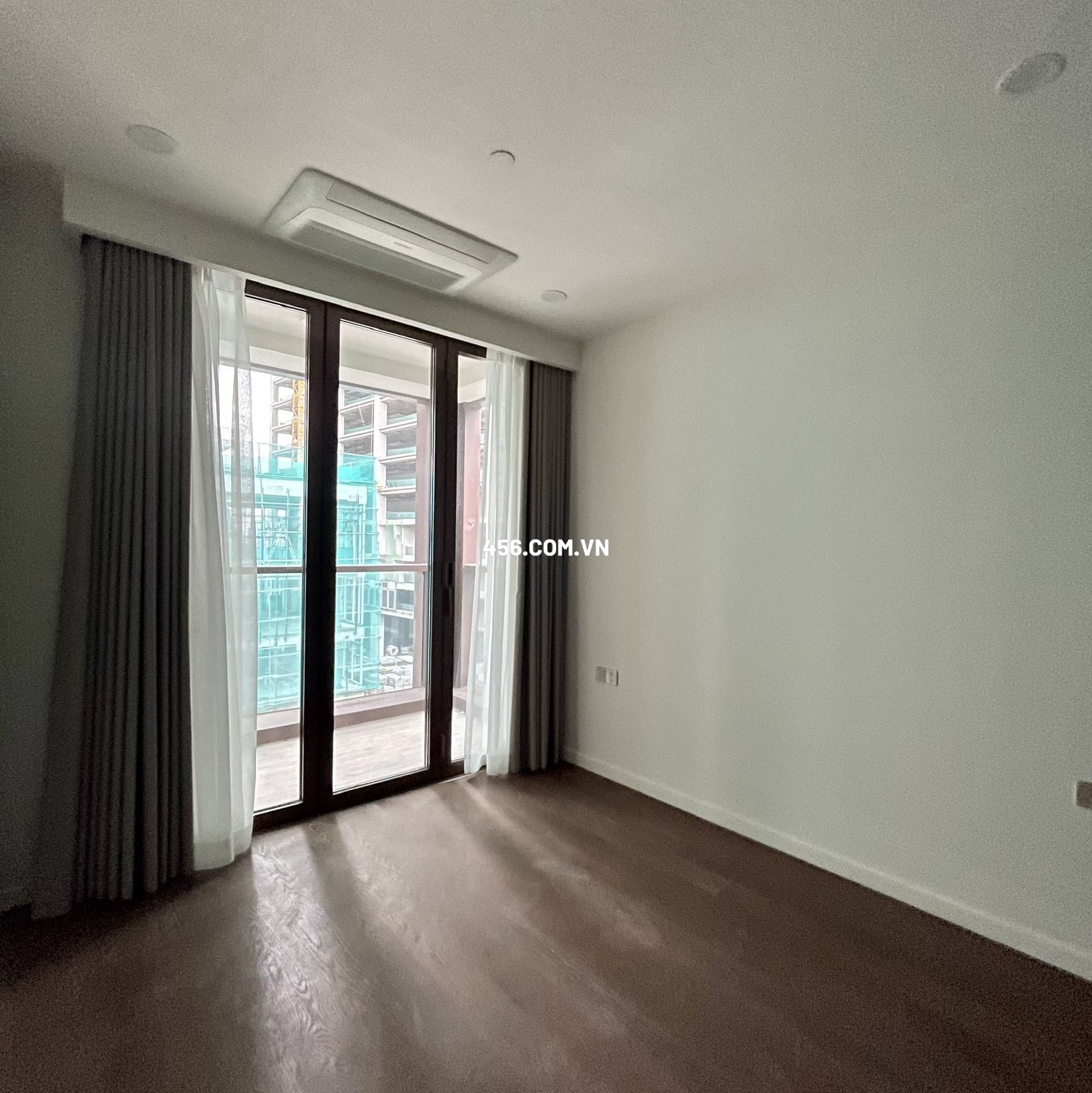 Hinh-Cho thuê căn hộ The Metropole Thủ Thiêm 3 phòng ngủ sân vườn nhà trống