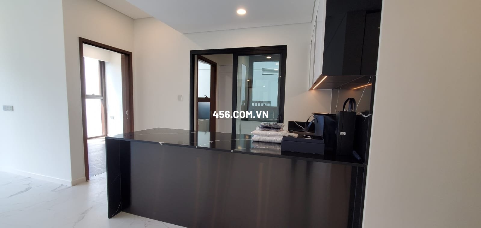 Hinh-3 Phòng ngủ căn hộ The Metropole Thủ Thiêm cho thuê view nội khu