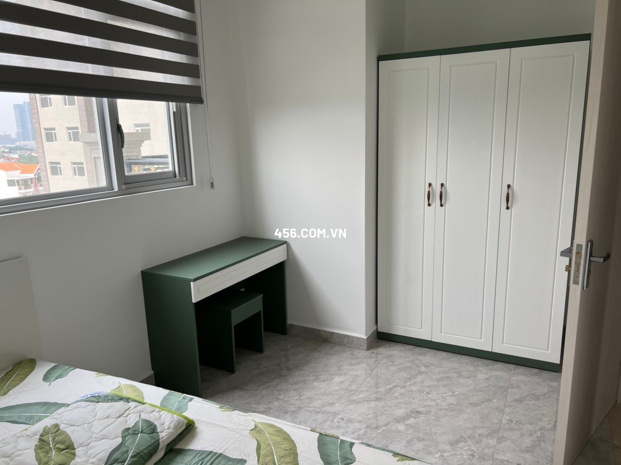 Hinh-Cho thuê căn hộ Paris Hoàng Kim 3 Phòng Ngủ Đầy Đủ Nội Thất Giá Rẻ