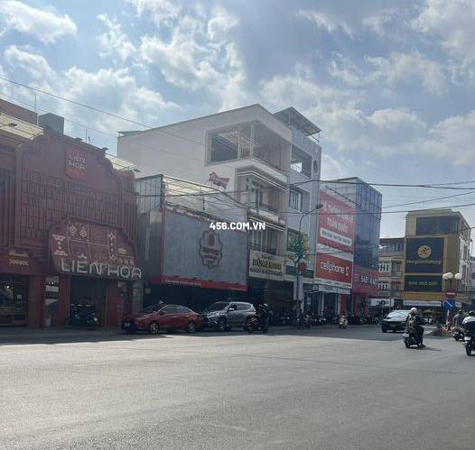 Cho thuê mặt bằng đường Nguyễn Văn Cừ Phường...