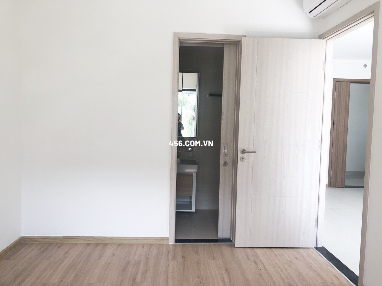 Hinh-Căn Hộ New City Thủ Thiêm 2 Phòng Ngủ Nhà Trống Đẹp