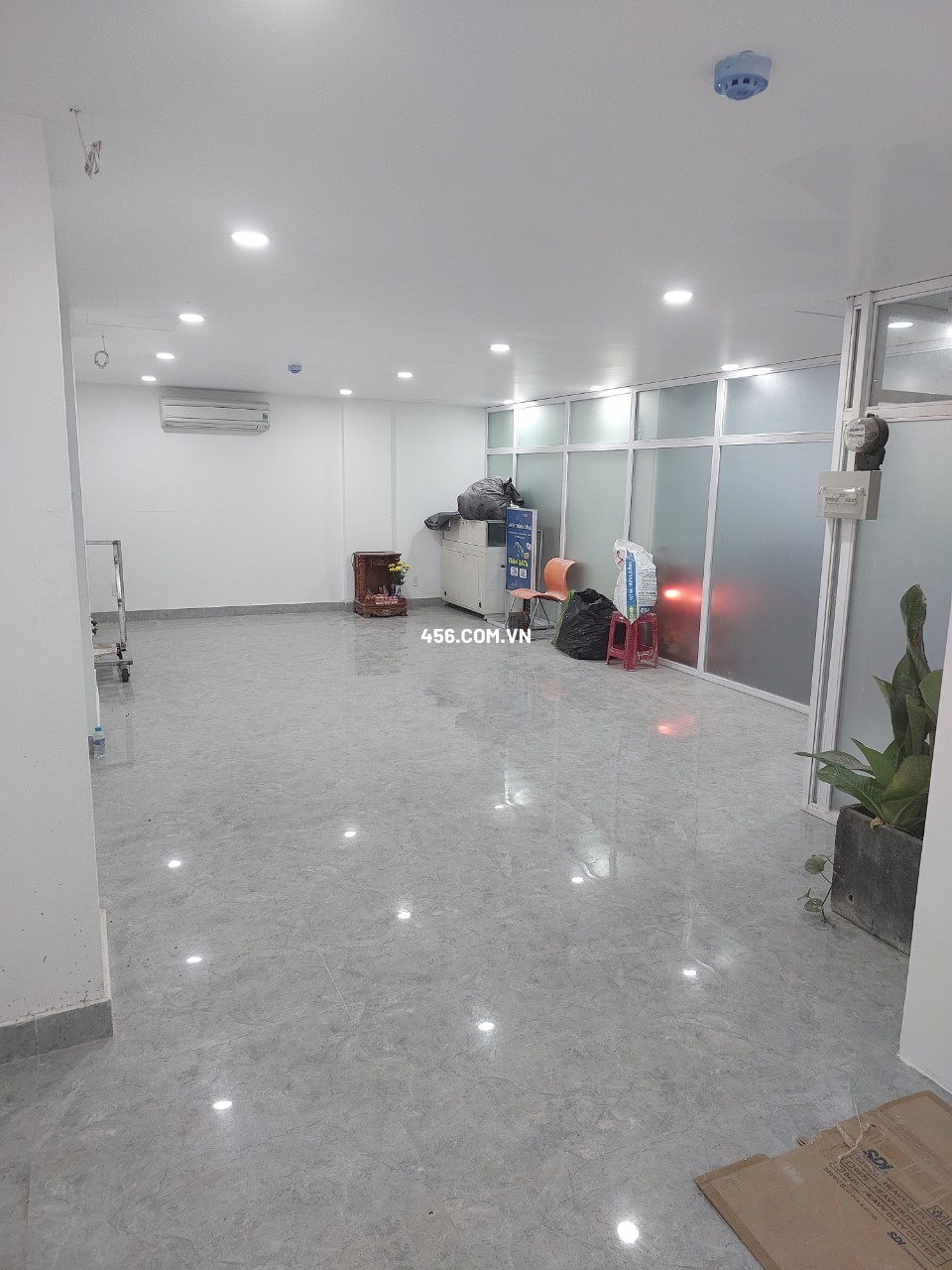 Hinh-Cho thuê văn phòng đường Xuân Thủy Thảo Điền Thủ Đức TP HCM