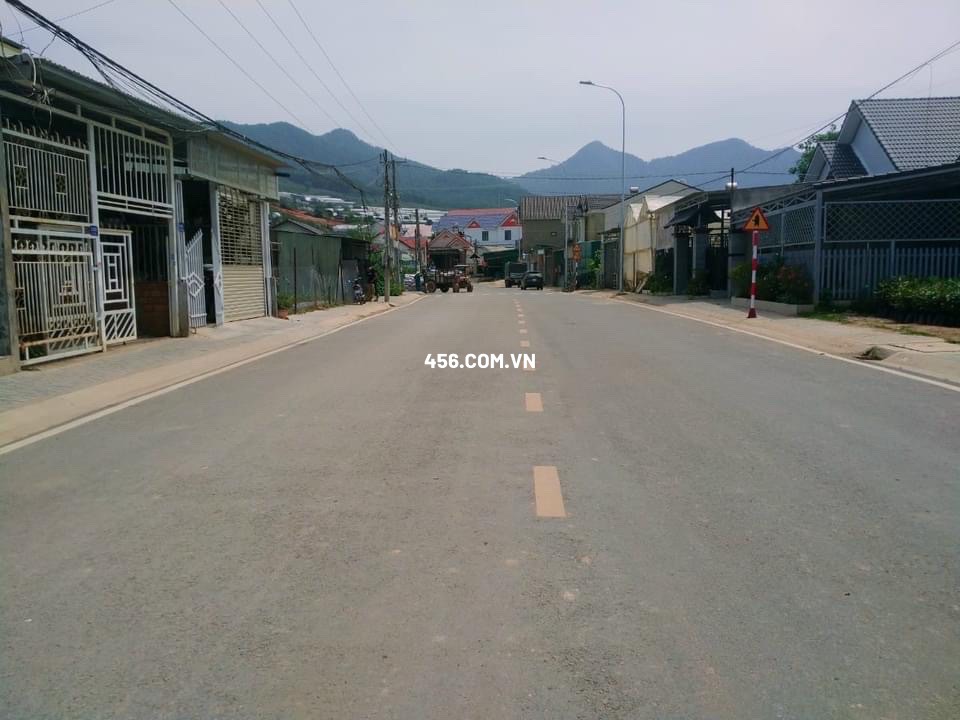 Hinh-Bán Nhà đường Duy Tân thị trấn Lạc Dương Đà Lạt