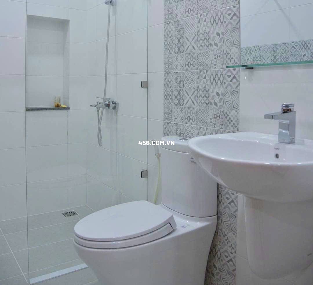 Hinh-Cho thuê mặt bằng mặt tiền Song Hành An Phú Quận 2 TP HCM phù hợp kinh doanh