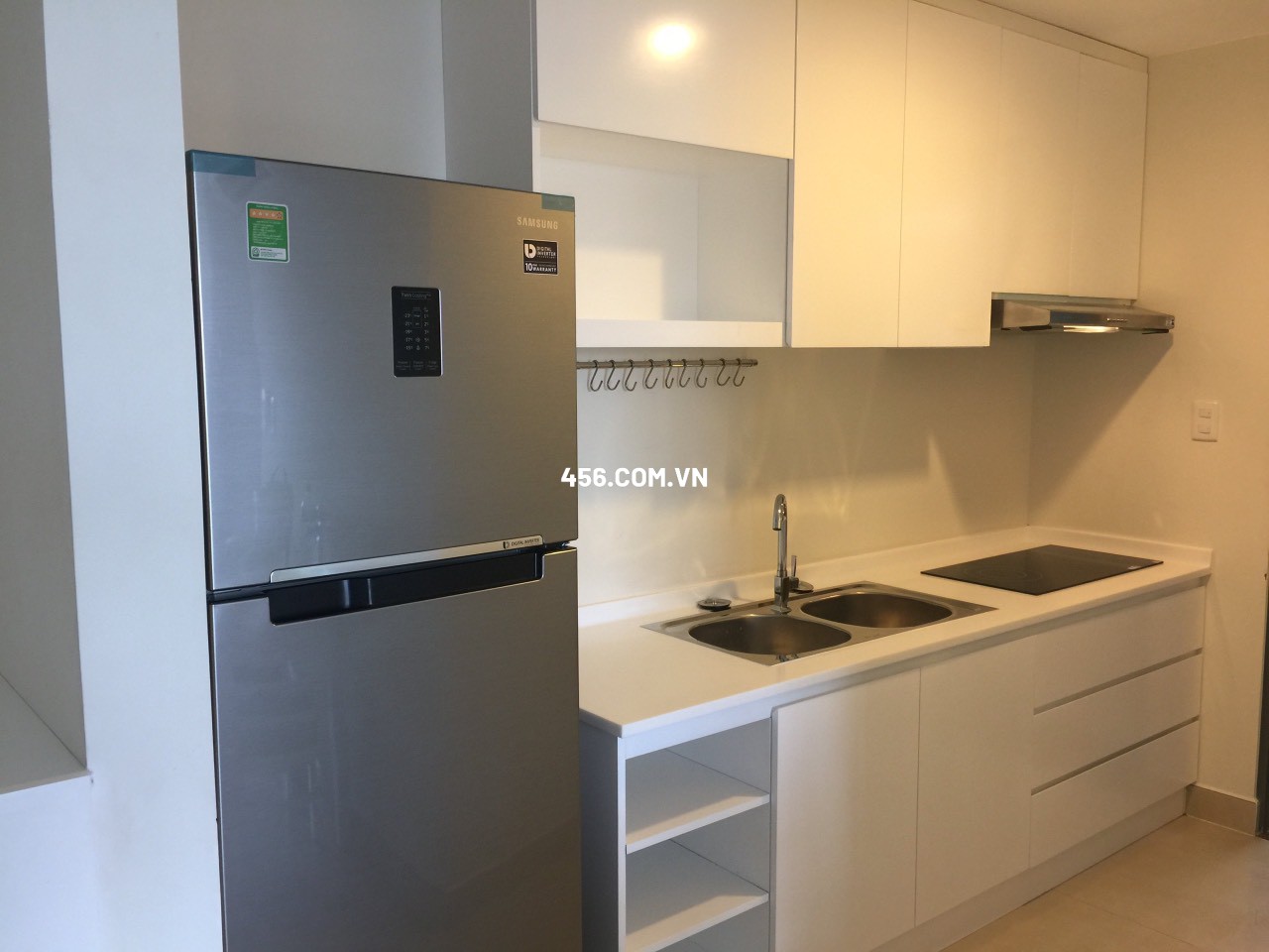 Hinh-Thuê Ngay Tháp 1 Căn hộ Masteri Thảo Điền 2 Phòng Ngủ View Xa Lộ Hà Nội