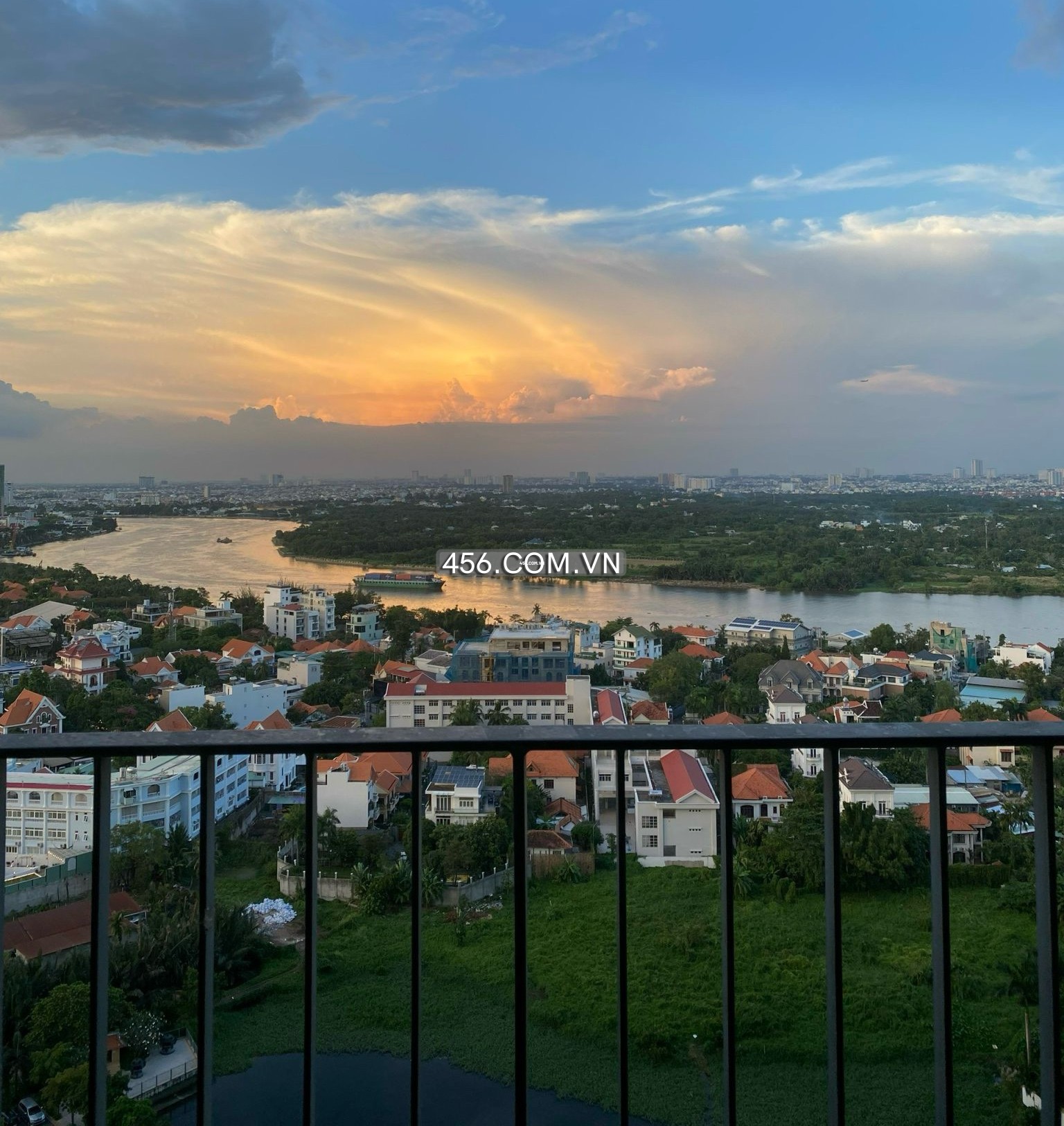 Hinh-2 Phòng Ngủ Căn Hộ Masteri Thảo Điền Tháp 5 View Sông  Lầu Cao Tuyệt Vời
