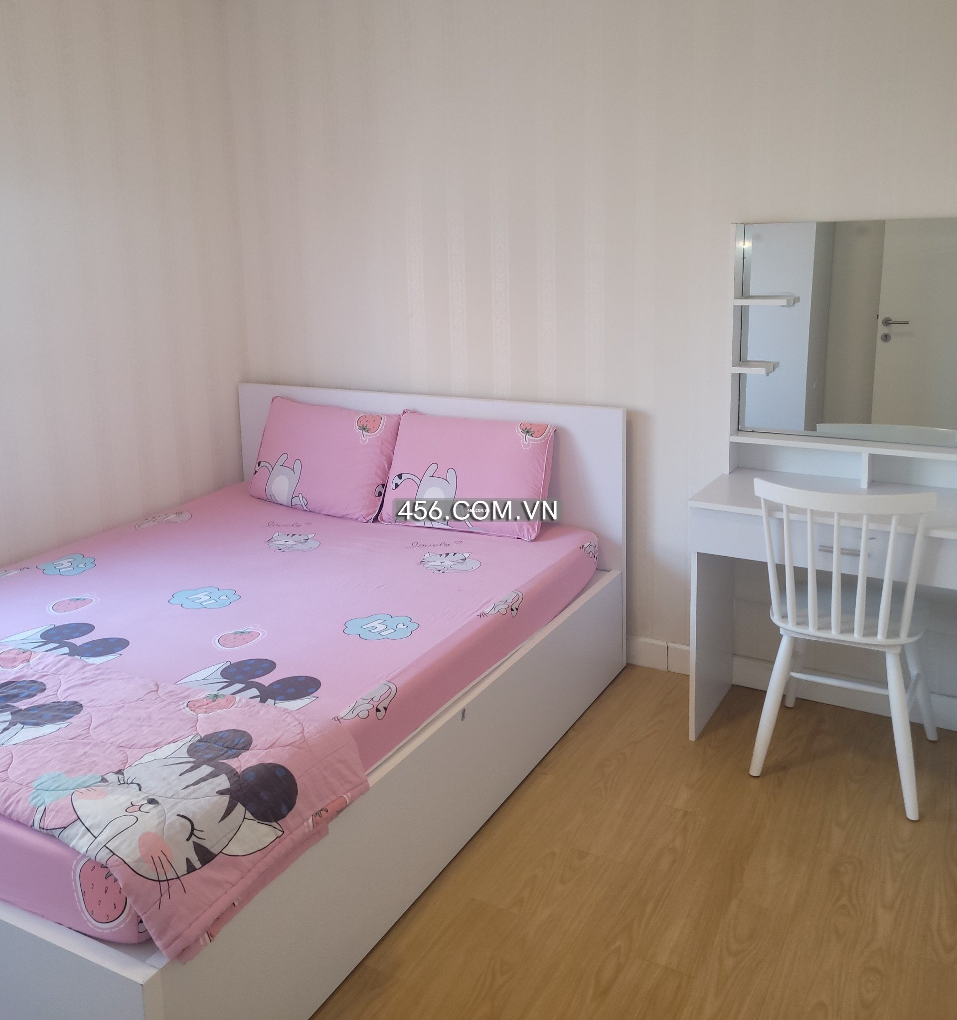 Hinh-Cho thuê Căn hộ Masteri Thảo Điền Tháp 3 2 Phòng Ngủ Ban Công 4 Cánh View Nhẹ Nhàng