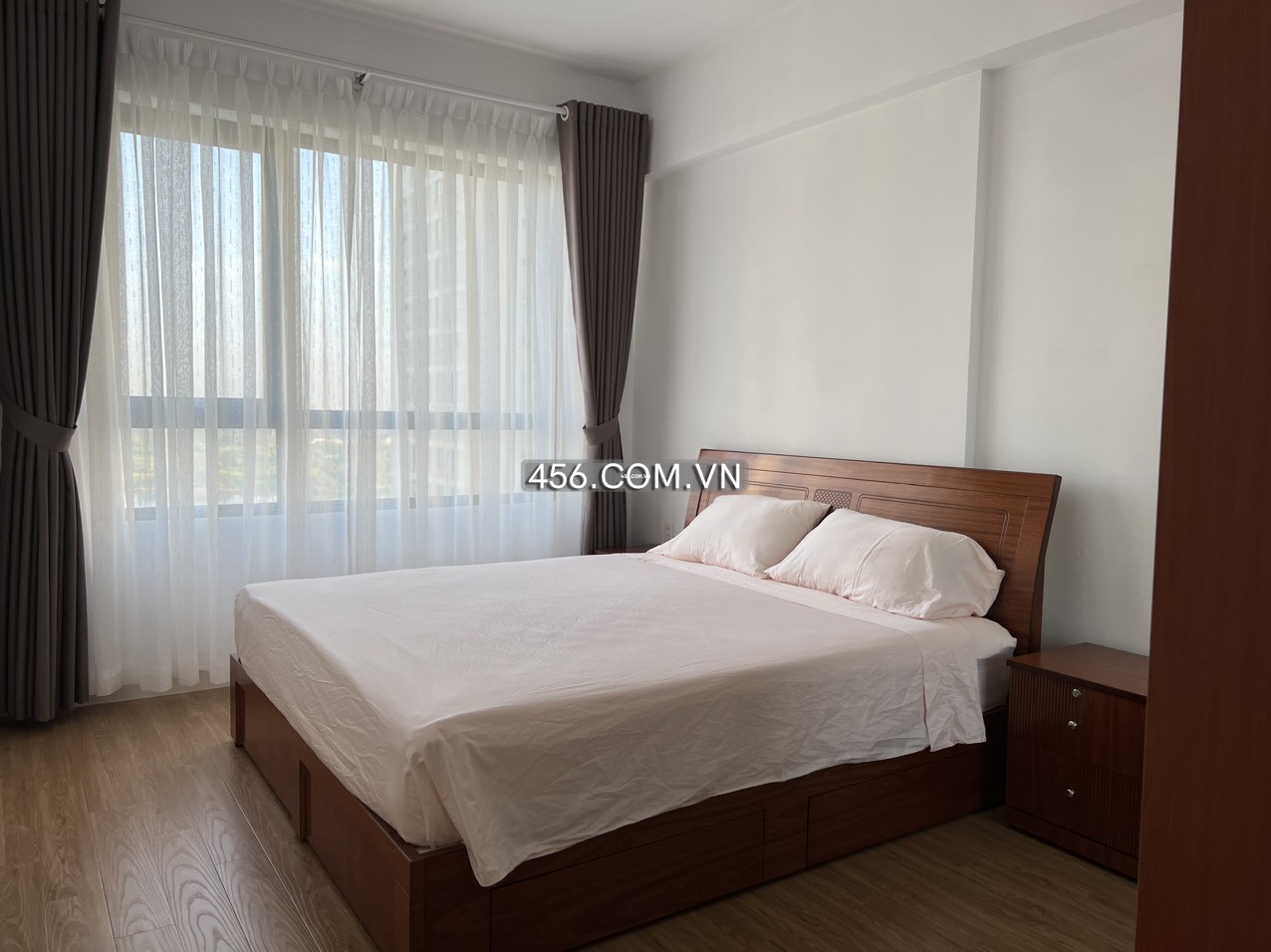 Hinh-Tháp 5 Căn hộ Masteri Thảo Điền 3 Phòng Ngủ View Sông Sài Gòn Lầu Cao Đẹp