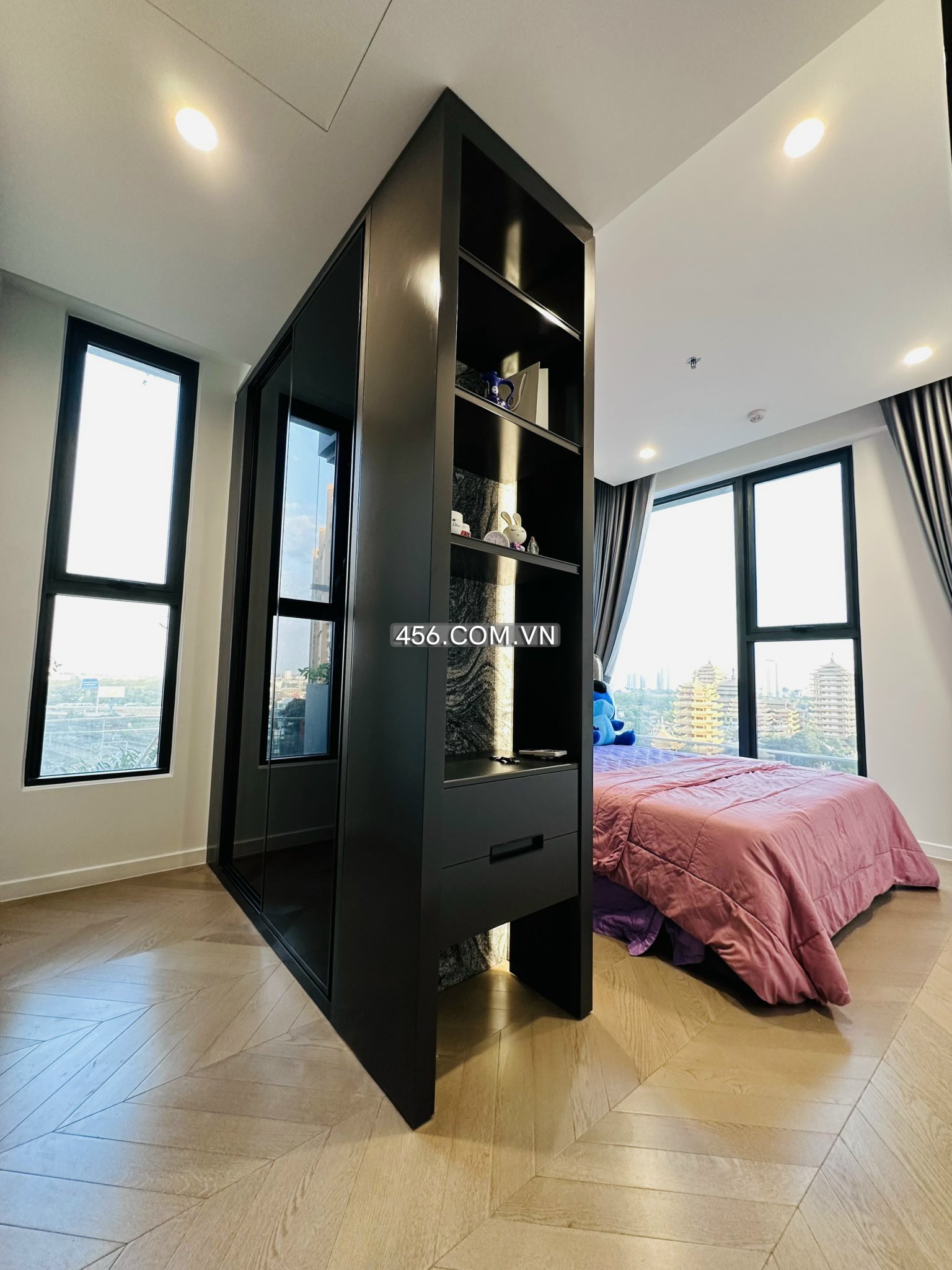 Hinh-Cho thuê 2 Phòng Ngủ Căn hộ Lumiere RiverSide Thảo Điền View Nội Khu 1