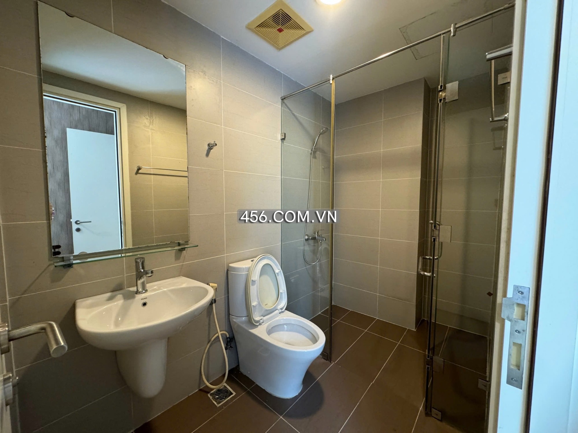 Hinh-Cho thuê Penthouse căn hộ Masteri Thảo Điền 100m2 sân vườn